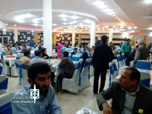 ضیافت افطاری هنرمندان نمایش شهرستان بویراحمد در مجتمع ستاره شهر یاسوج برگزار شد 2