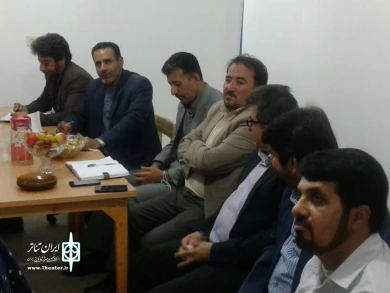 گزارش تصویری نشست  مسئولین اداره کل فرهنگ و ارشاد اسلامی استان با  مسئولین و هنرمندان نمایش شهرستان لنده