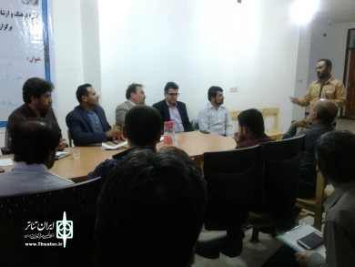گزارش تصویری نشست  مسئولین اداره کل فرهنگ و ارشاد اسلامی استان با  مسئولین و هنرمندان نمایش شهرستان لنده