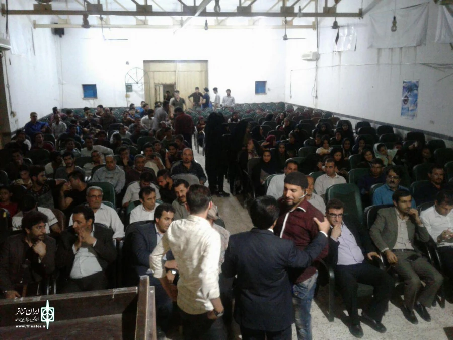 نشست نمایندگان اداره کل فرهنگ و ارشاد اسلامی استان با مسئولین و هنرمندان شهرستان لنده در حاشیه یادمان گرامیداشت زنده یاد حسین پناهی   4