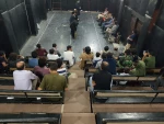 بازبینی شورای نظارت نمایش های متقاضی اجرای عموم شهرستان بویراحمد ، در مجموعه تئاتر شهر یاسوج  در حال اجرا است. 4