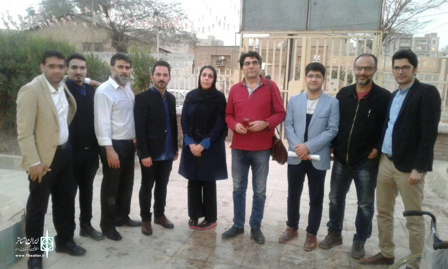 نمایش خیابانی «شوک» بوشهر