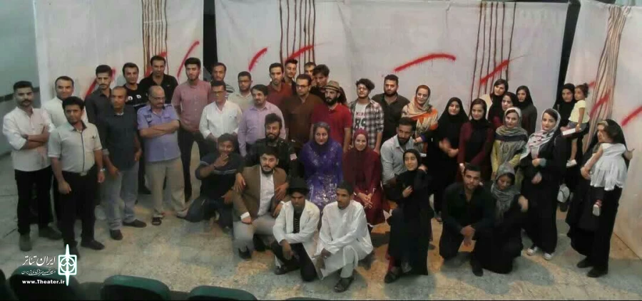 تئاتر شهرستان لنده در سالی که گذشت 9