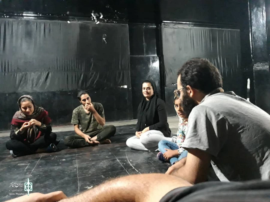 آغاز تمرینات نمایش " گردآفرید " به کارگردانی محسن فتحی در دهدشت 2