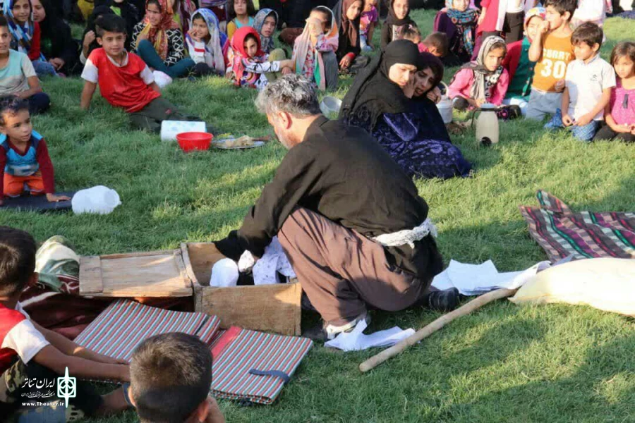 نمایش خیابانی "زَرو" در دیشموک به روی صحنه رفت 4