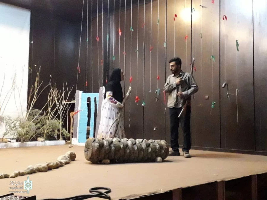 نمایش " خارا" به کارگردانی معصومه جهانپور