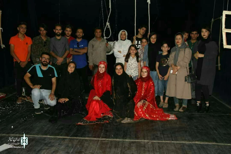 پایان اجرای عمومی نمایش "زمستان بود، پرنده بودم من" در یاسوج 2