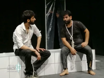 داوود پارسا با نمایش  «زُل زدن به چشم گاوی که لیکه میزد» در گچساران