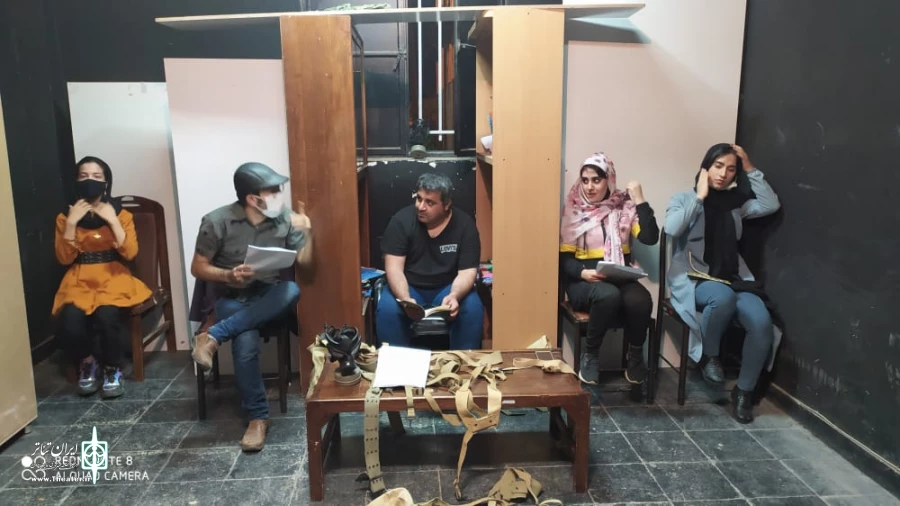 اجراخوانی نمایش "کوچه مختار بود و ساسان بود و سیمین" در تئاتر وار 2