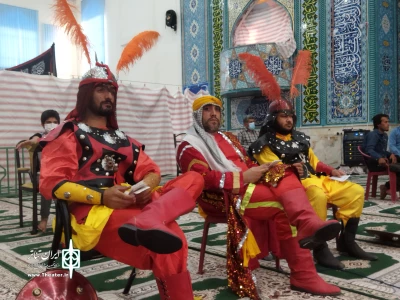 در نخستین روز جشنواره سوگواره تعزیه استانی

اجرای مجلس «تعزیه شهادت حضرت علی اکبر(ع)» در لنده