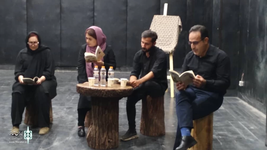 اجرای نمایشنامه خوانی "ویر" در پلاتو حسین پناهی یاسوج 3
