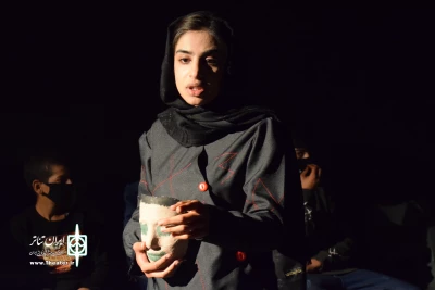 رضا کرمی زاده خبرداد:

اجرای عمومی نمایش «ویلون زن پشت بام» در یاسوج