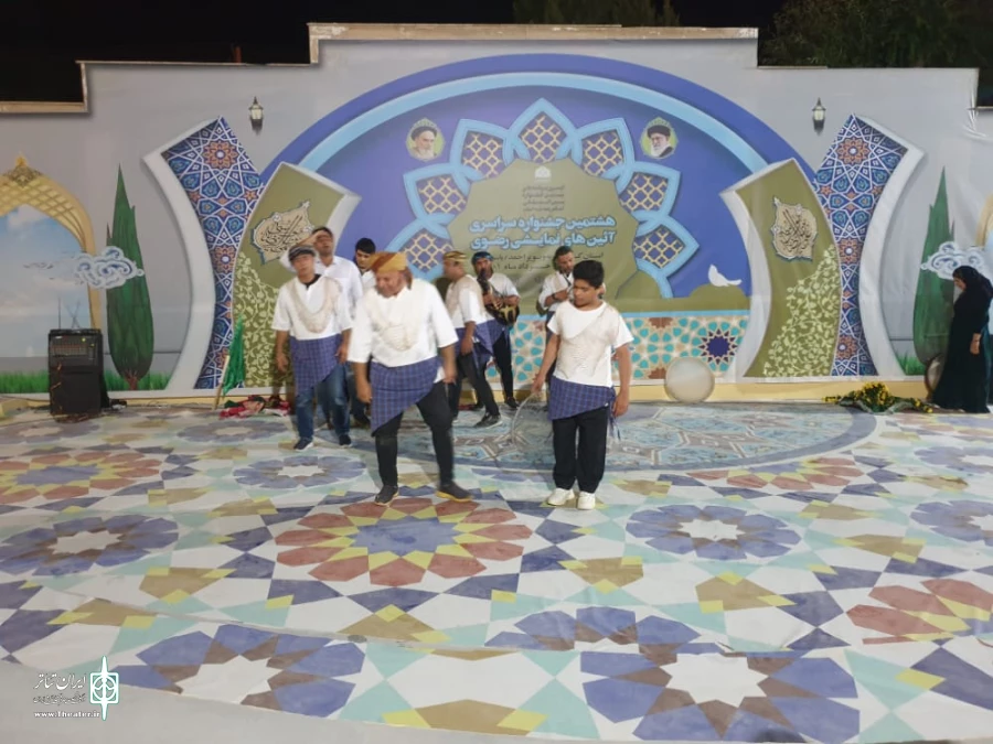 اجرای نمایش آئینی "نشون عاشقی" از گناوه در روز نخست جشنواره رضوی 5