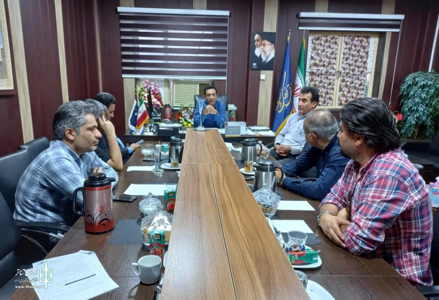 امین درخشان مدیرکل فرهنگ و ارشاد اسلامی کهگیلویه و بویراحمد با صدور حکمی اعضای شورای سیاست‌گذاری سی و چهارمین جشنواره تئاتر استان را منصوب کرد. 4