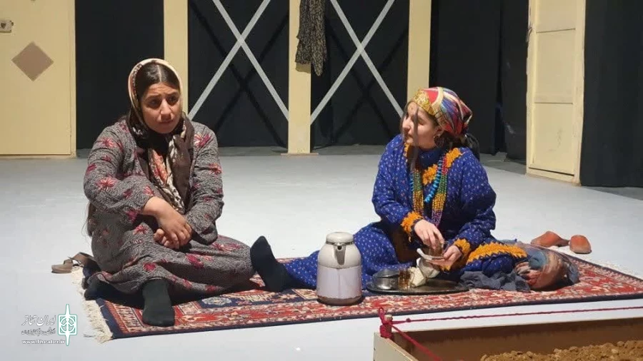 نمایش "دو خاطره خیس" در گچساران به روی صحنه رفت 6