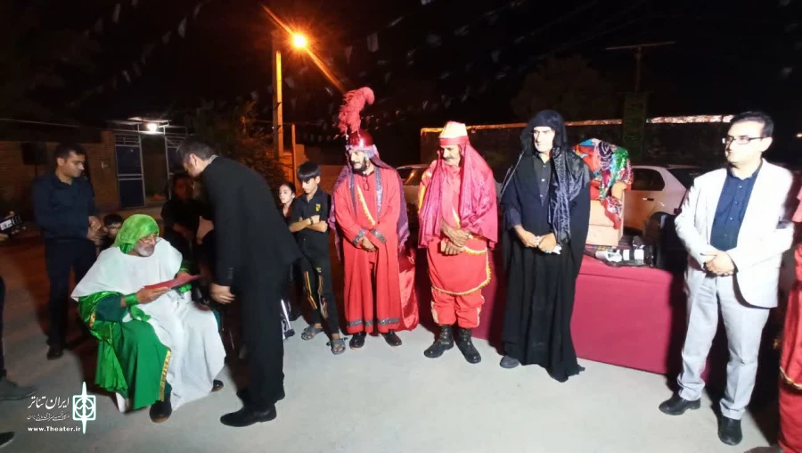 مجلس تعزیه سنتی در شهر سوق اجرا شد 4