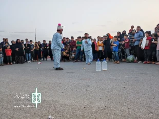اجرای نمایش خیابانی «فاصله اجباری» در لیکک 6
