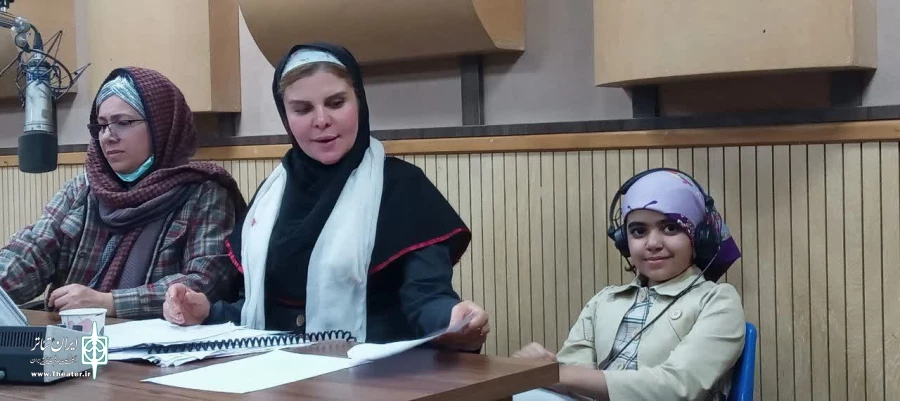 عنوان برتر نمایش رادیویی «عصری عصرگاهی عصرآباد» در دومین جشنواره مولانا 13