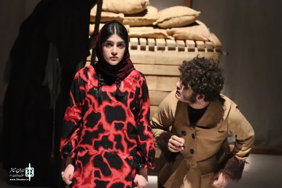 اجرای عمومی نمایش «نسناس» در گچساران 2