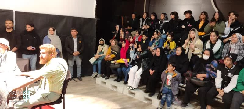 اجرای عمومی نمایش «مشق شب» در سی سخت 7