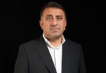 هنر؛ بیان تجربیات و عواطف و احساسات و اندیشه هنرمند در قالبی خلاقانه است 2
