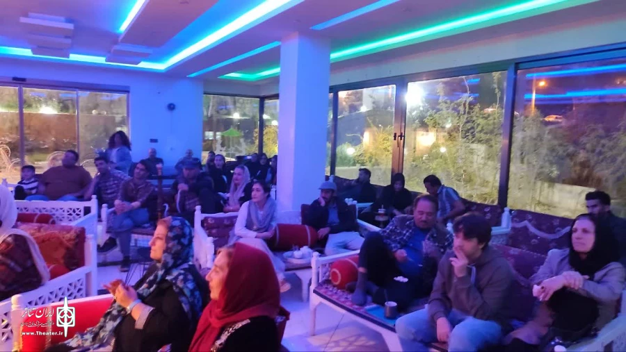 اجرای عمومی نمایش « عواقب روشنفکری» در یاسوج 4