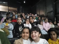 استقبال کودکان از نمایش شاد و موزیکال «جنگل مهربان» در یاسوج