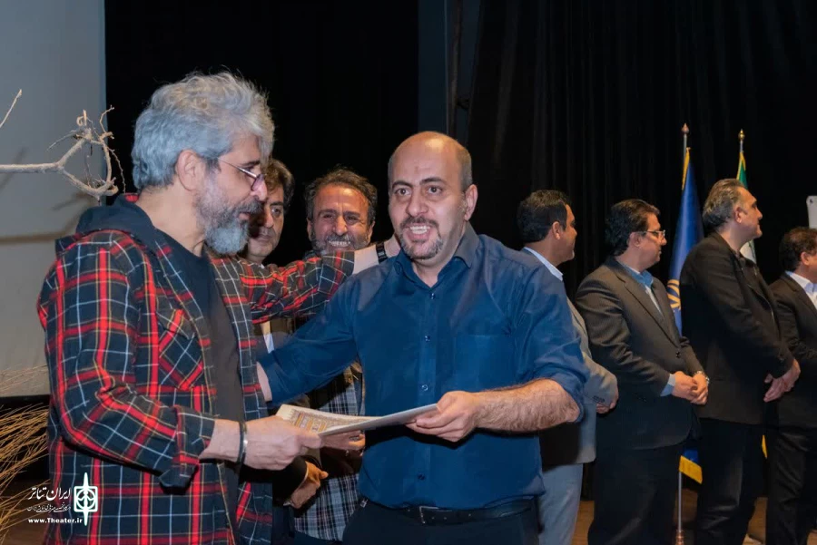 برترین‌های جشنواره تئاتر استان در کهگیلویه و بویراحمد معرفی شدند 17